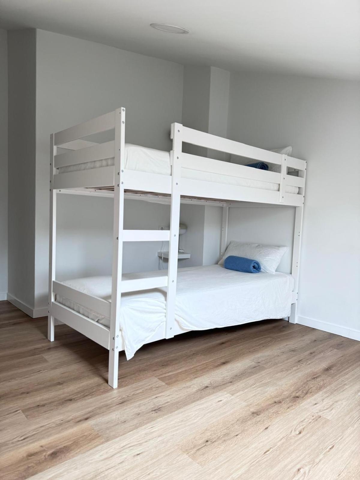 Apartamentos Lavandeira By Bebalmy Viveiro Eksteriør billede